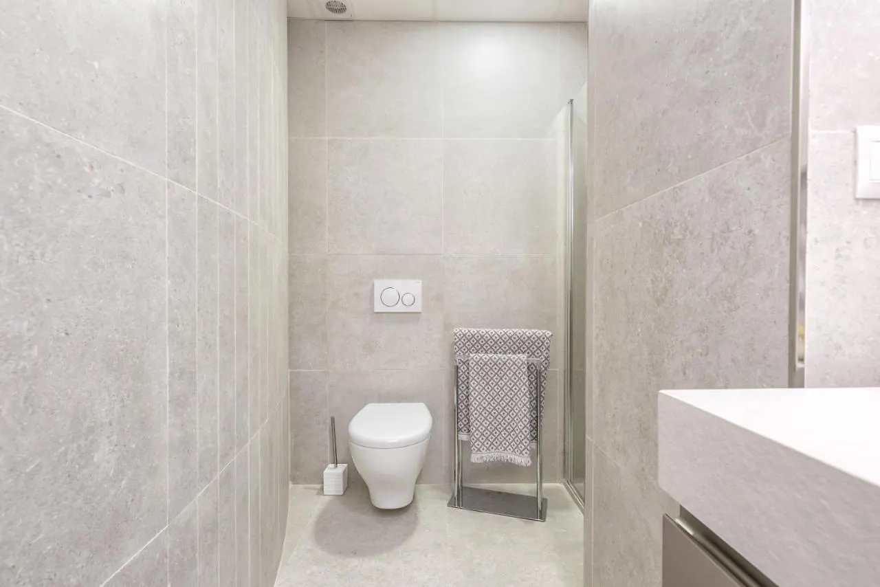 Pinzon Apartment In Malaga By Solaga Holiday Homes スペイン